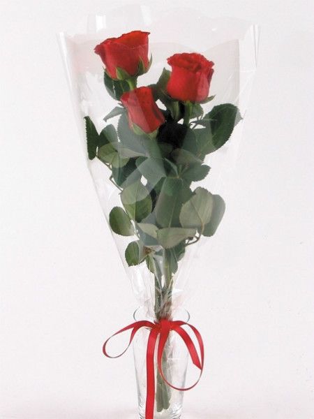 3 голландские розы купить в Краснодаре с доставкой